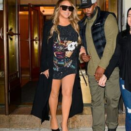 Mariah Carey luce piernas cinceladas en Nueva York