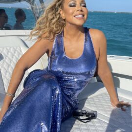 Mariah Carey se relaja durante su aniversario